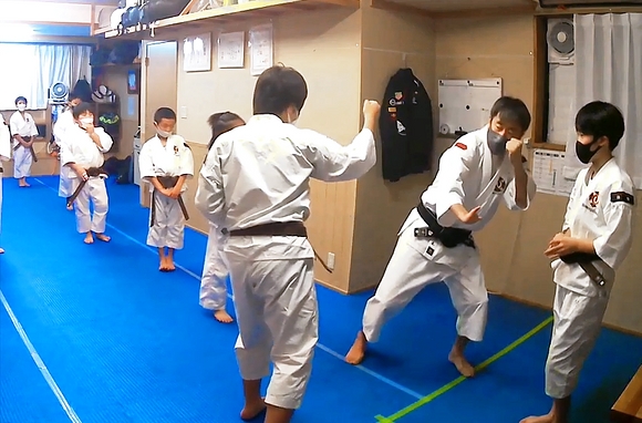 道場写真１